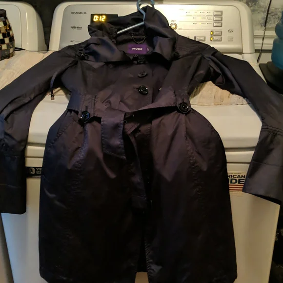 Jacket - Picture 2 of 6